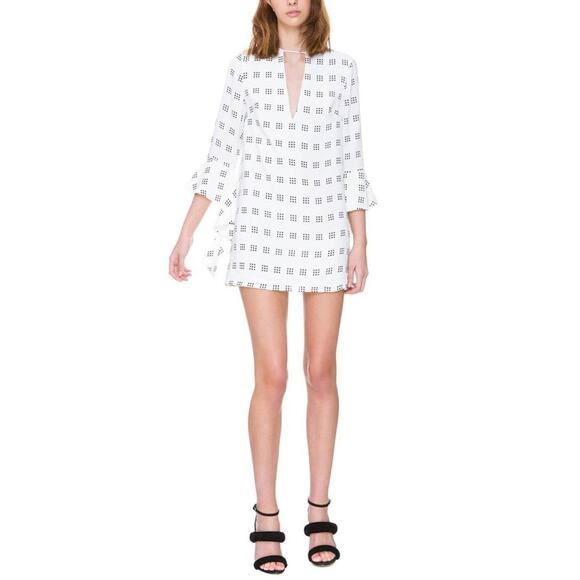 C/MEO Collective Patterned Bell Sleeve Shift Dress - Picture 1 of 9